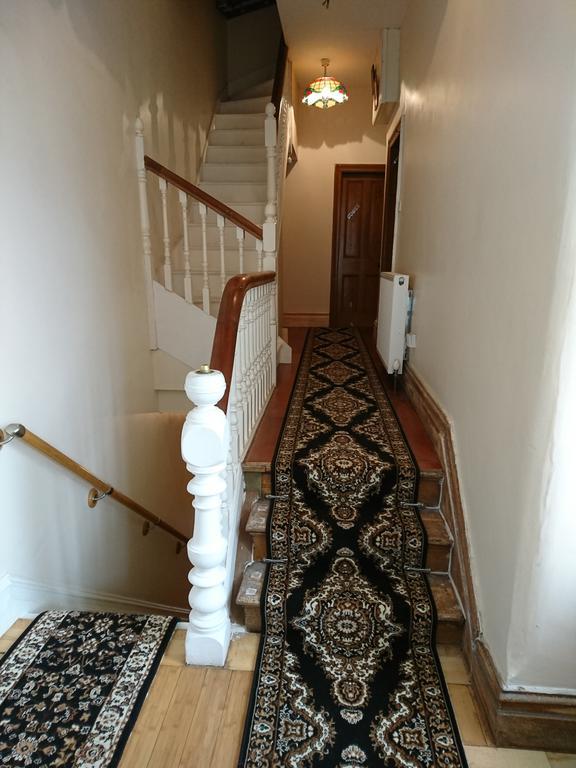 Adolphus Guest House Сихем Экстерьер фото